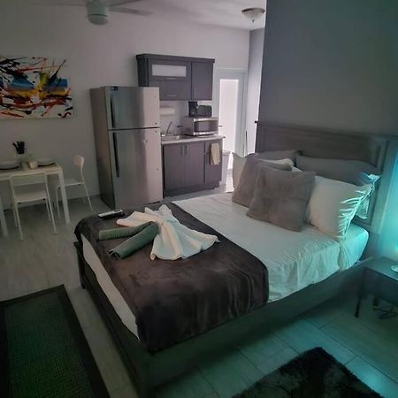 Urban Lodgings One @ Roosevelt 457 San Juan Extérieur photo